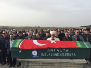 KONYA (AA) – Antalya'da Kur'an-ı Kerim dersi vermek için bisikletle