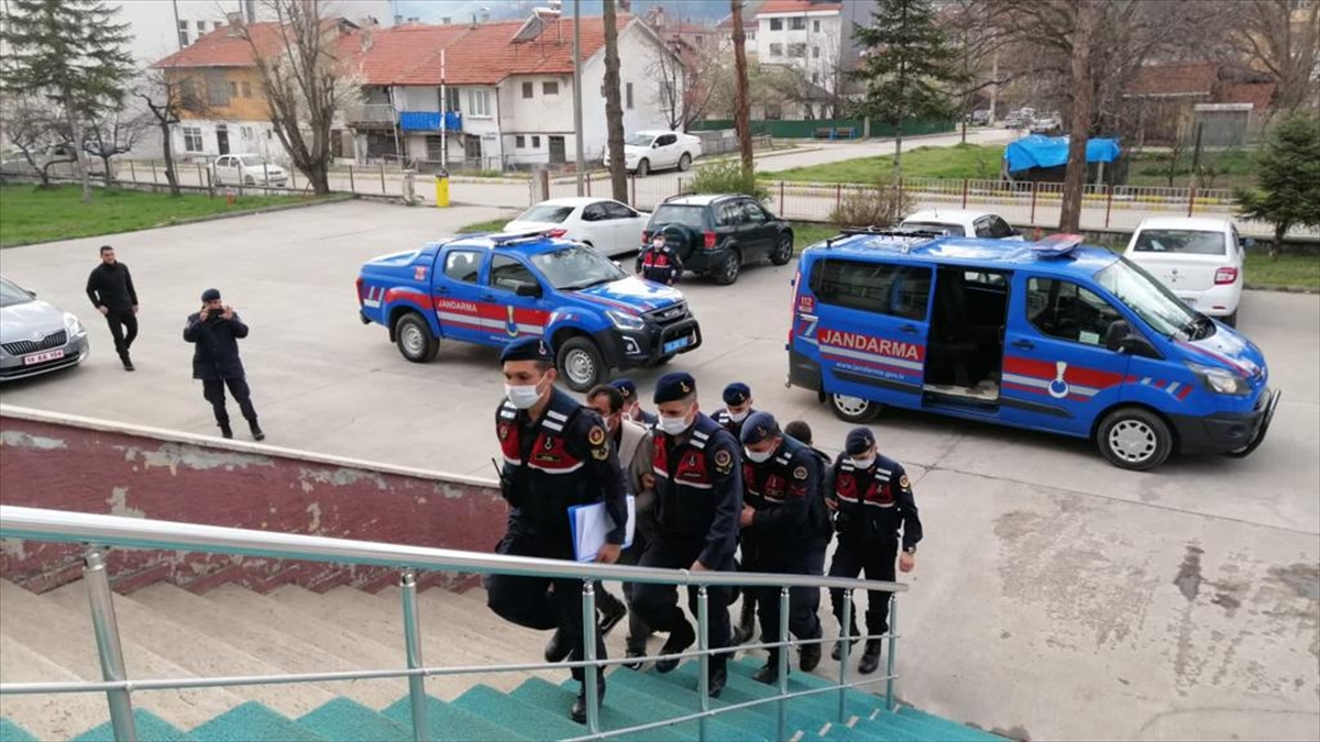 Bolu'da kablo hırsızlığı şüphelileri tutuklandı