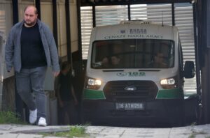 BURSA (AA) – Bursa'da, Yunuseli Havaalanı yakınında düşen tek motorlu