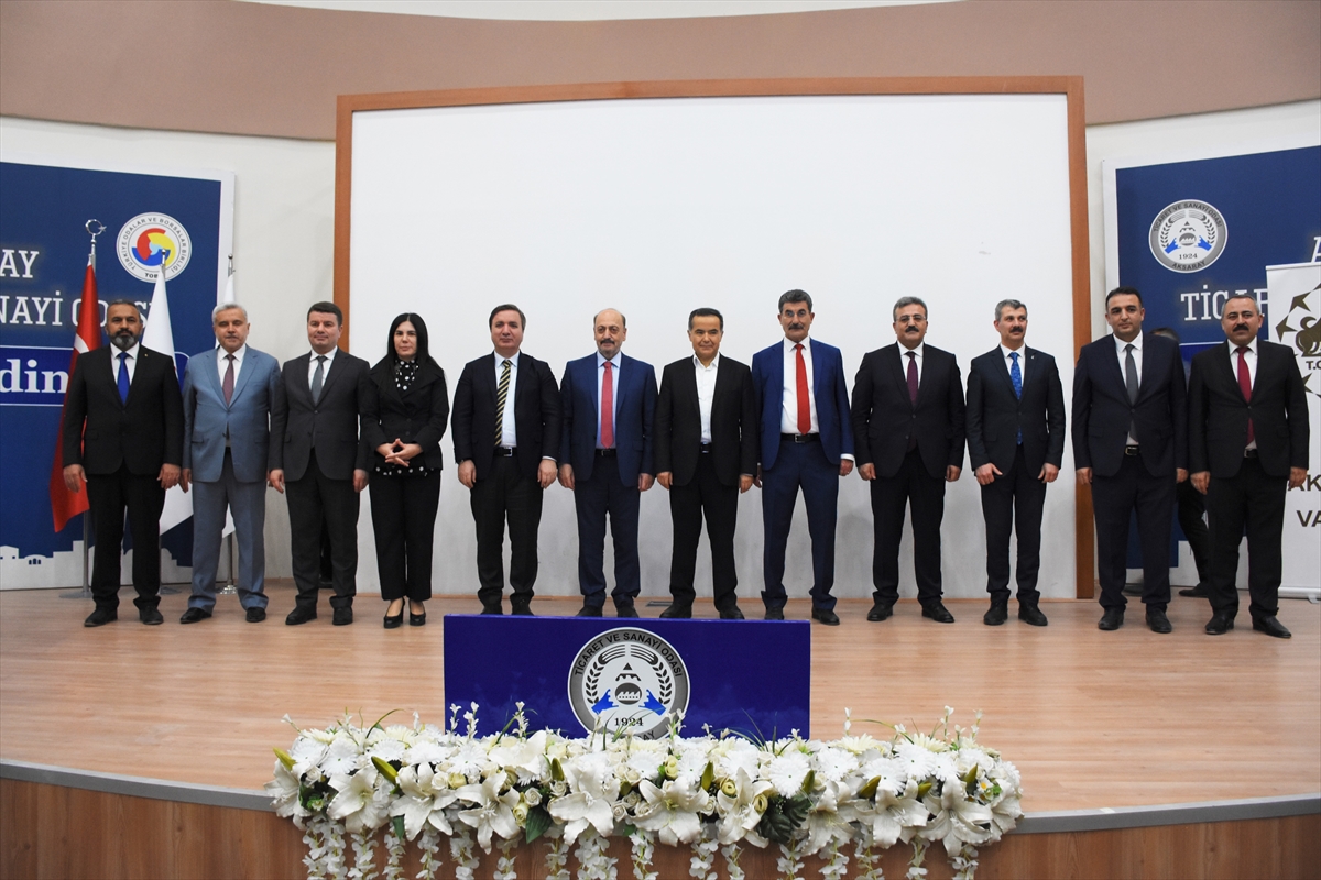 - "Türkiye'nin ekonomik kalkınması birçok girişimcinin hikayesinin üzerinde yükselen büyük