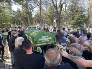 KONYA (AA) – Denizli'de atlarının bakıcısı tarafından tabancayla vurularak öldürülen