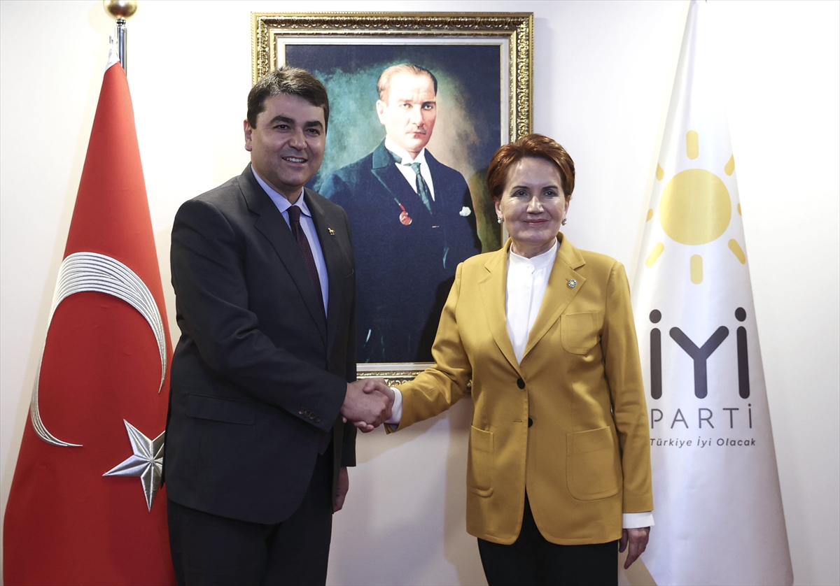 DP Genel Başkanı Uysal, İYİ Parti Genel Başkanı Akşener'i ziyaret etti