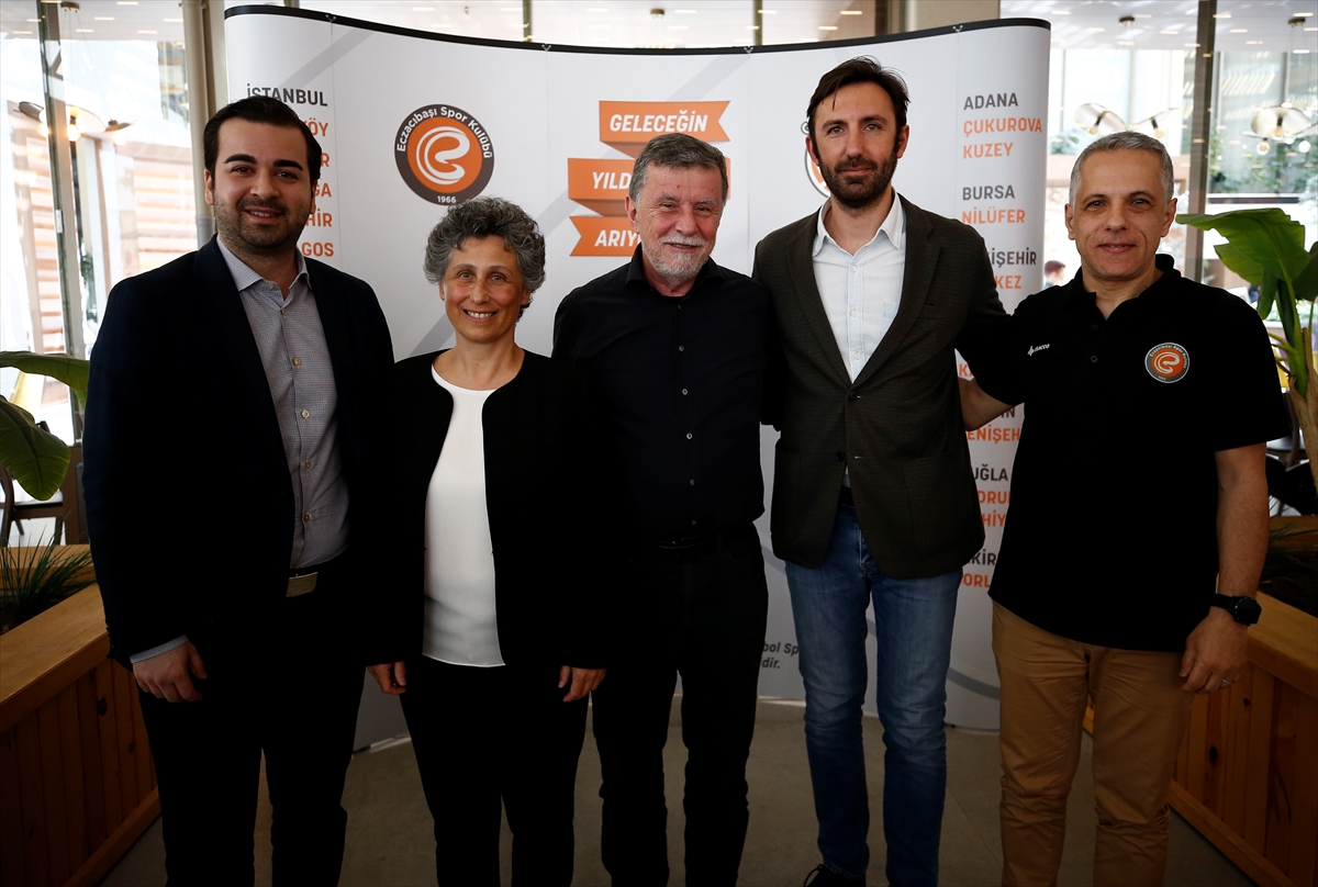 Eczacıbaşı Kulübünün 10. Gelişim Takımlar Turnuvası, Antalya'da başladı