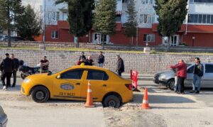 EDİRNE (AA) – Edirne'de bir ticari taksi altyapı çalışmasının yapıldığı