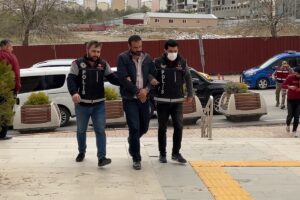 ELAZIĞ (AA) – Elazığ'da düzenlenen uyuşturucu operasyonunda gözaltına alınan zanlı