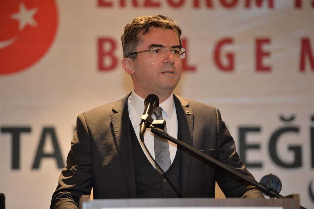 Erzurum Valisi Memiş, sanayici ve iş insanlarıyla iftarda buluştu:
