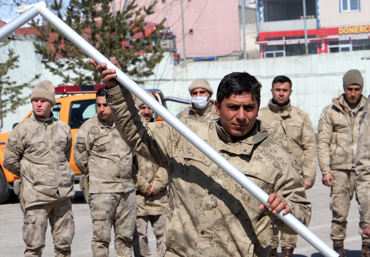 Erzurum'da güvenlik korucuları afetlerde görev alacak