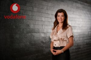 - Webinarda, dijital dönüşümün en önemli anahtarlarından olan nesnelerin interneti