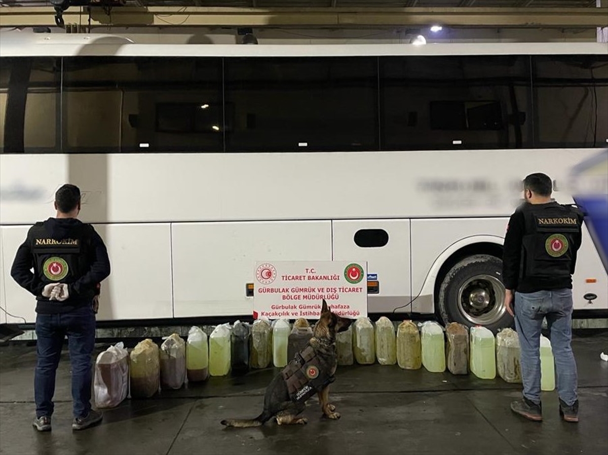 Gürbulak Gümrük Kapısı'nda 345 kilogram uyuşturucu ele geçirildi