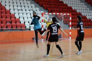 KAHRAMANMARAŞ (AA) – Türkiye Hentbol Federasyonu tarafından düzenlenen Hentbol Küçük