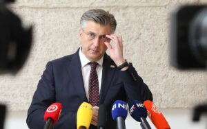 SARAYBOSNA (AA) – Hırvatistan Başbakanı Andrej Plenkovic, Bosna Hersek'teki iki