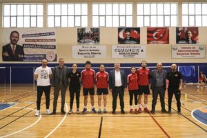ÇORUM (AA) – Türkiye İşitme Engelliler Badminton Milli Takımı, 1-15