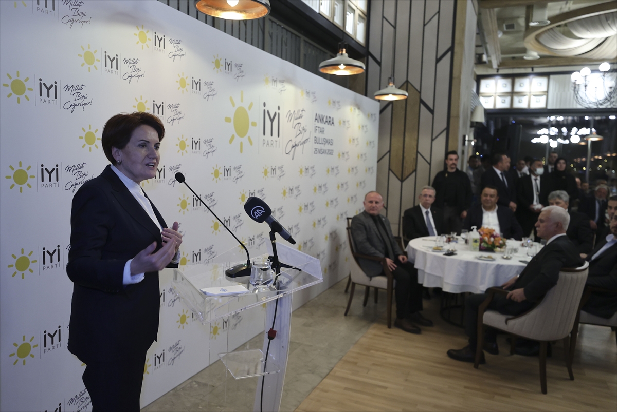 İYİ Parti Genel Başkanı Akşener, iftar programında konuştu: