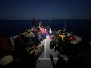 İZMİR (AA) – İzmir'in Seferihisar ve Foça ilçelerinde Yunanistan unsurlarınca