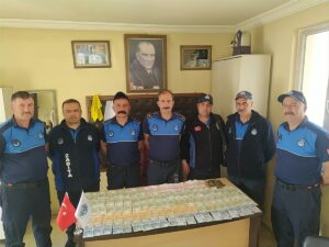 KARS (AA) – Kars'ın Kağızman ilçesinde zabıta ekiplerince yakalanan bir