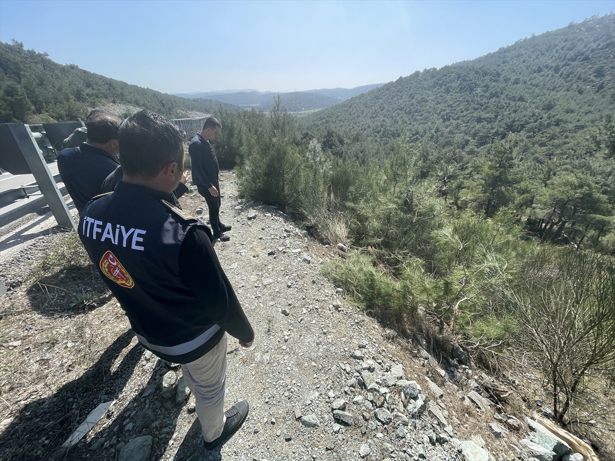 ÇANAKKALE (AA) – Çanakkale'de polis ekipleri, yakınlarının kayıp ihbarı yaptığı