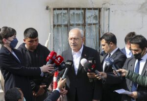 - "Artık dünya yeni bir çağı başlatmak zorundadır. Demokrasi ekseninde,