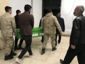 MALATYA (AA)- Malatya'nın Doğanşehir ilçesinde, avlanırken kalp krizi geçiren muhtar