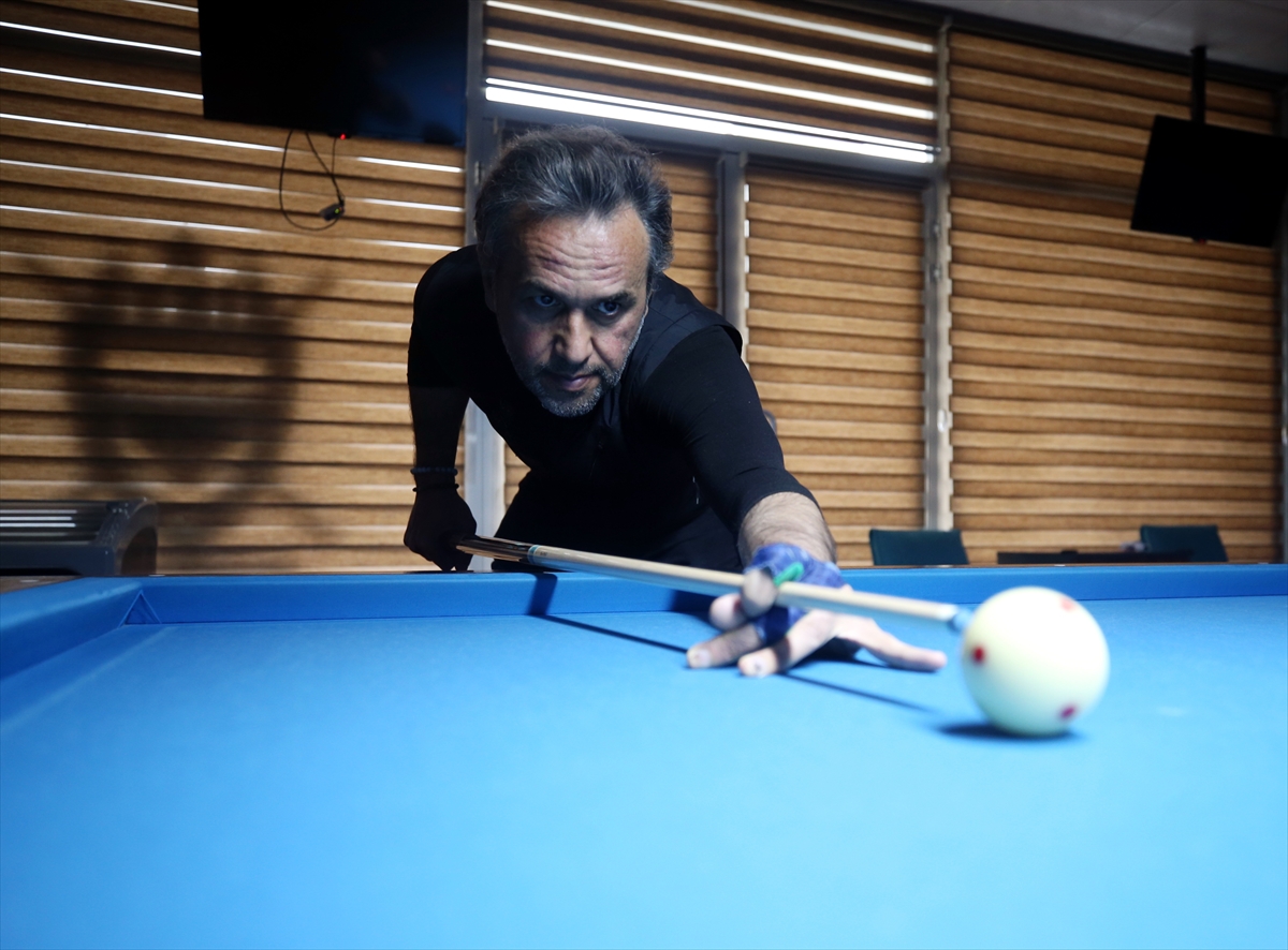 - "En büyük hedefimiz şampiyonluk. Bunun için çalışmalarımıza devam ediyoruz.