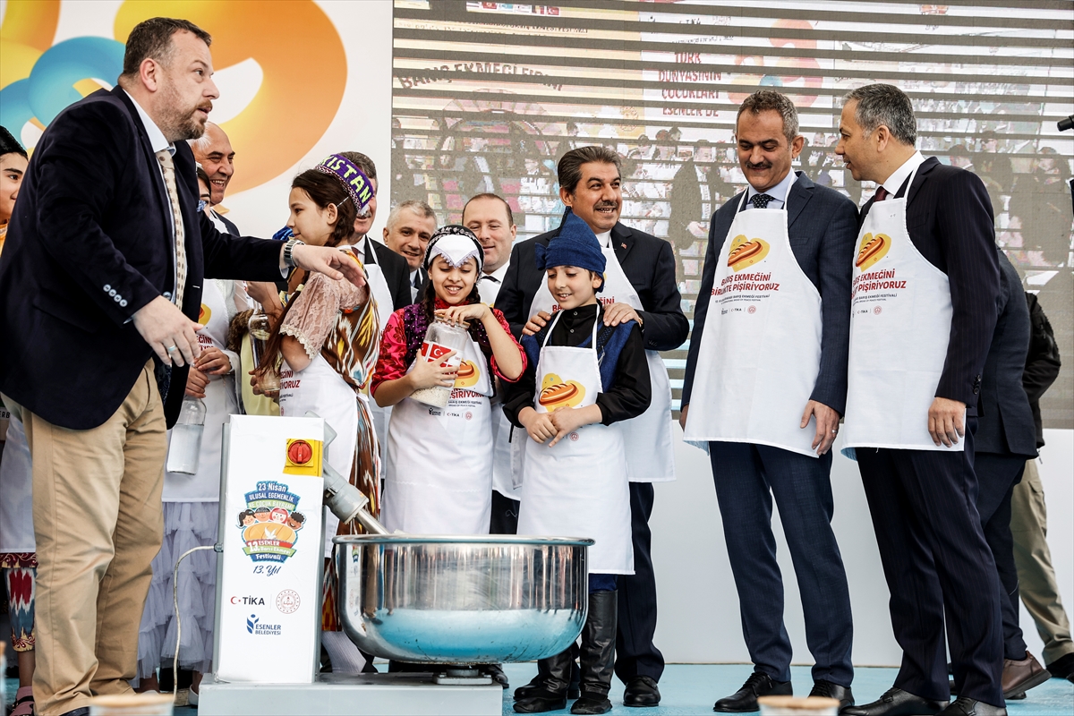 Milli Eğitim Bakanı Özer, “13. Uluslararası Barış Ekmeği Festivali”ne katıldı: