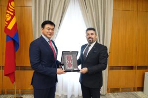 ANKARA (AA) – Moğolistan'da Başbakan Yardımcısı Amarsaikhan Sainbuyan, Türk İşbirliği