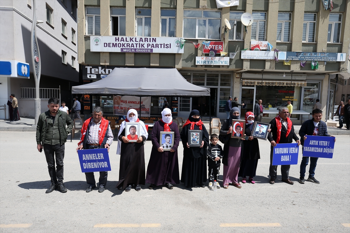 Muş'ta çocuklarını terör örgütünden kurtarmak isteyen ailelerin sayısı 34'e yükseldi