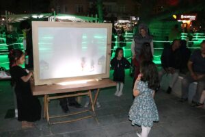 NİĞDE (AA) – Niğde Belediyesince, kentin en işlek caddesi, ramazan