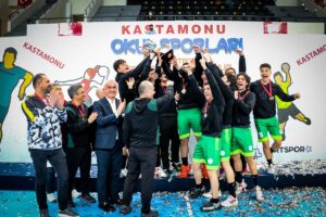 KASTAMONU (AA) – Kastamonu'da düzenlenen Okul Sporları Gençler Türkiye Hentbol