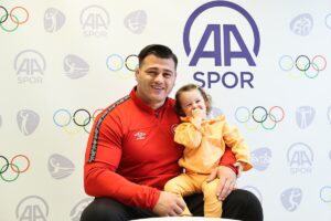 ANKARA (AA) – HALİL İBRAHİM AVŞAR – Milli güreşçi Rıza
