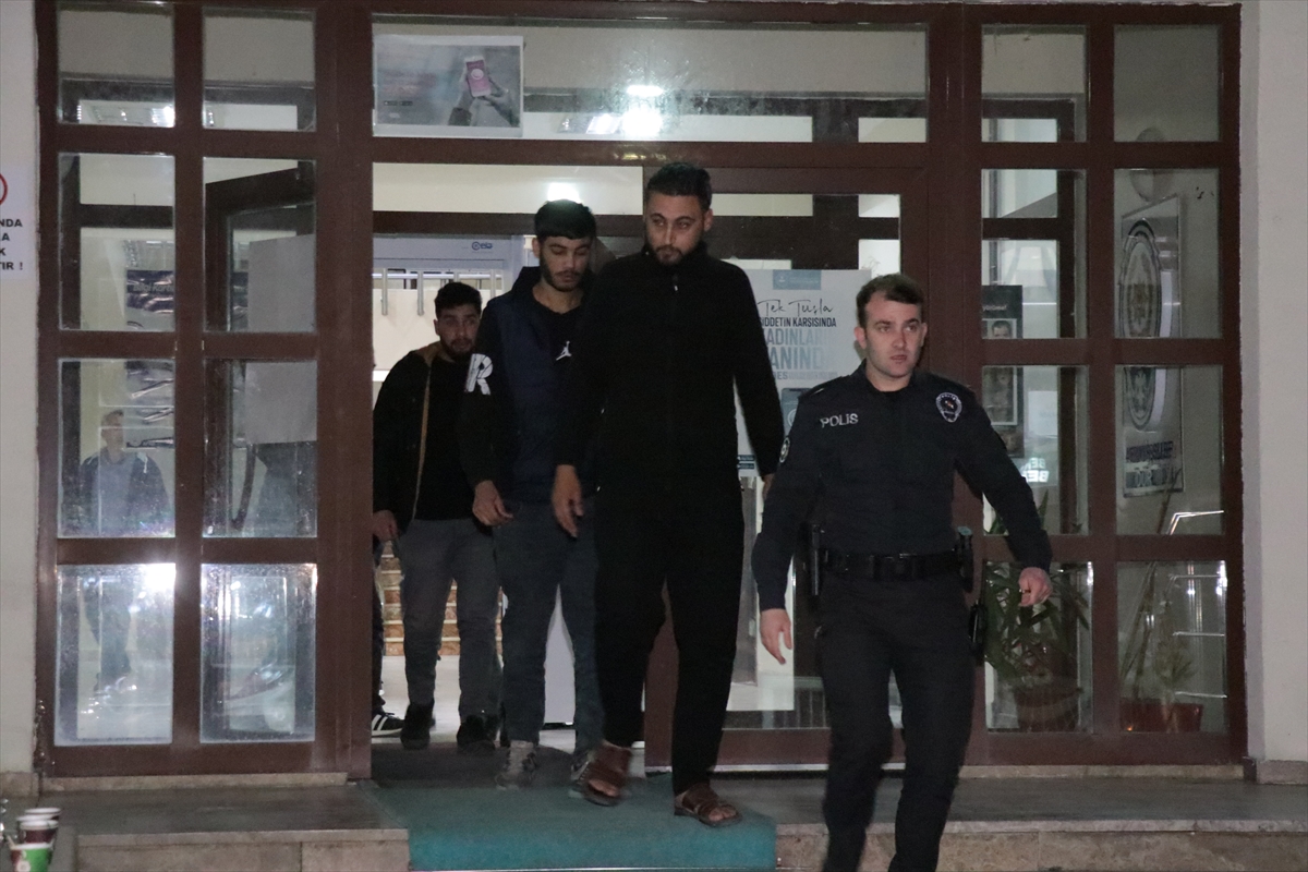 GÜNCELLEME – Sakarya'da kardeşinin silahlı saldırısına uğrayan Halk Eğitim Merkezi Müdürü öldü