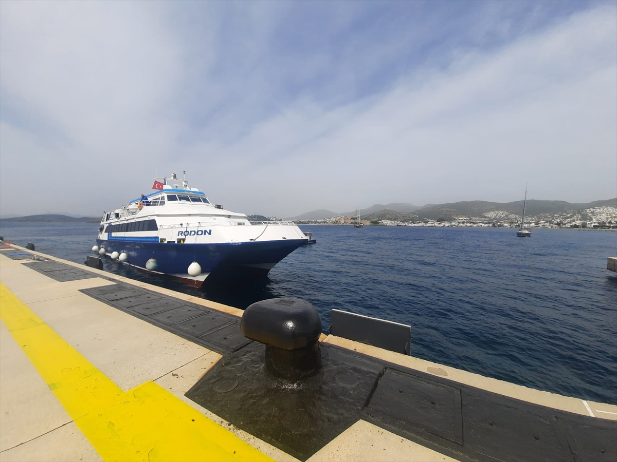 Salgın süresince durdurulan Kos-Bodrum feribot seferleri yeniden başladı