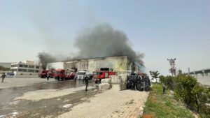 ŞANLIURFA (AA) – Şanlıurfa 2. Organize Sanayi Bölgesi'ndeki (OSB) tekstil