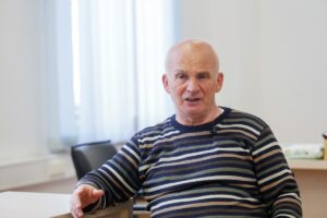 - 1425 gün süren Saraybosna kuşatması, 1601'i çocuk toplam 11