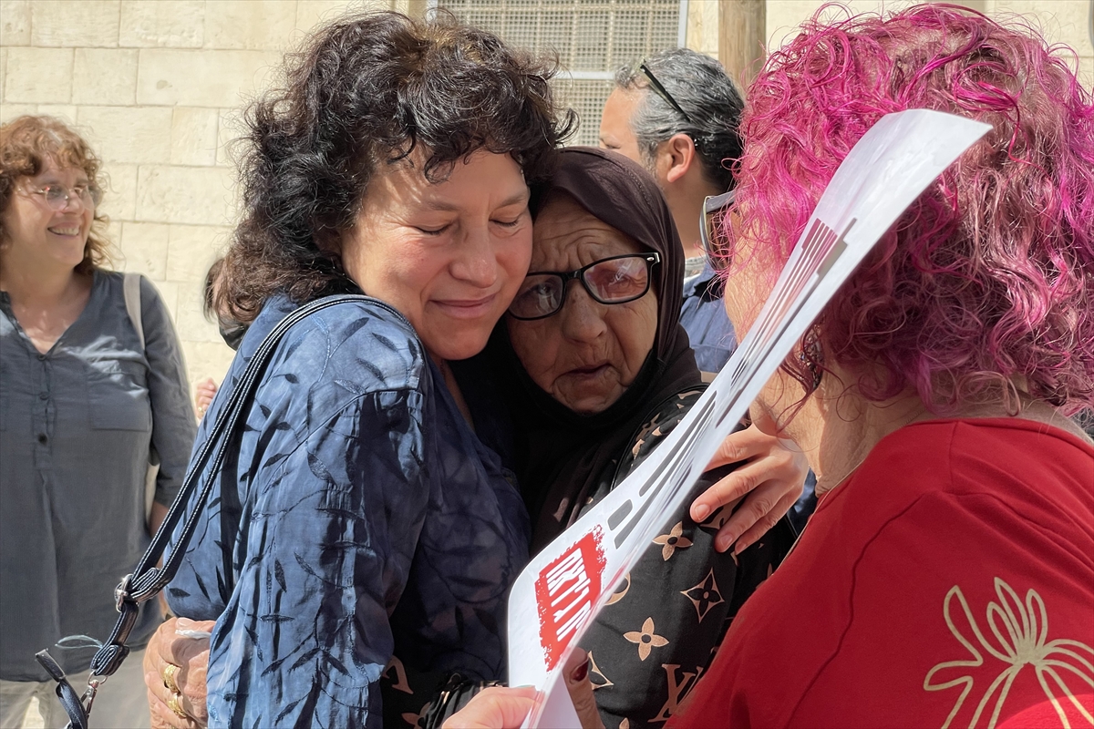 Şeyh Cerrah'taki evini boşaltmaya zorlanan Filistinli ailenin hukuk mücadelesi sürüyor