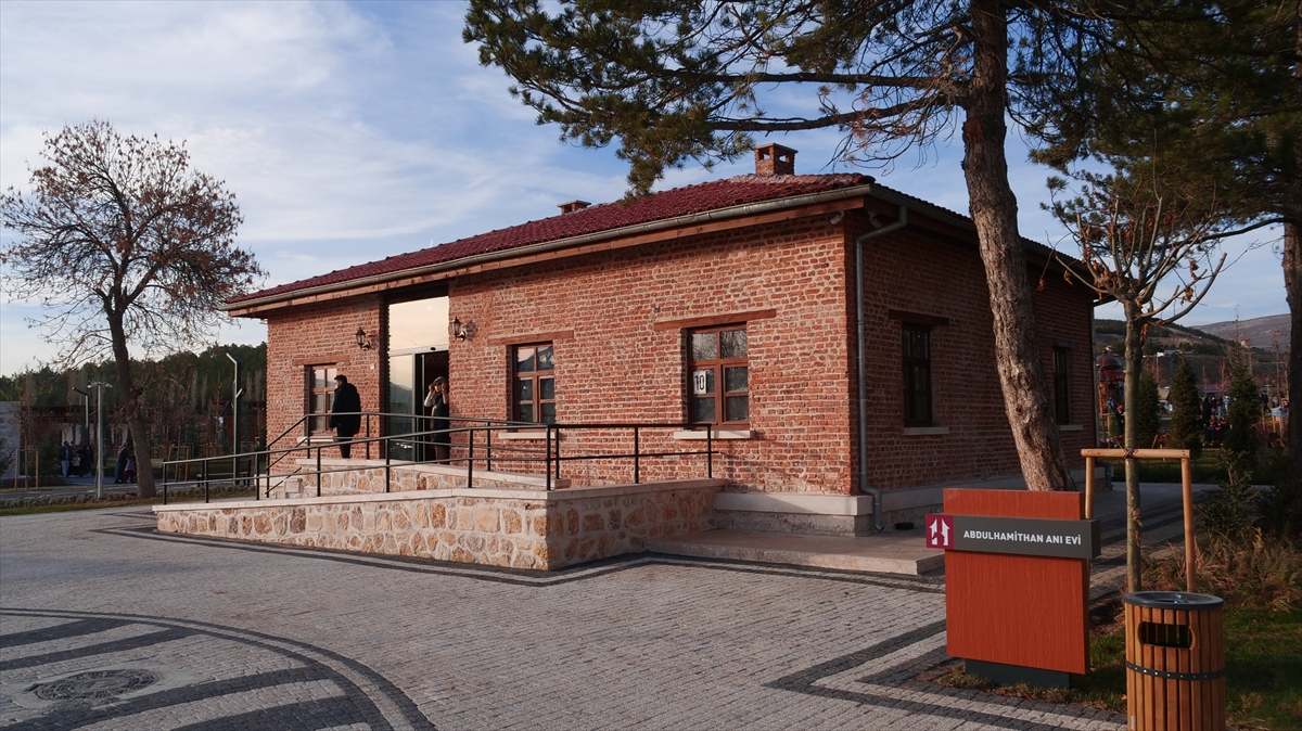 Sivas'ın prestij projesi “Hamidiye Kültür Bahçesi” resmi açılış için gün sayıyor