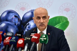 BURSA (AA) – Tarım ve Orman Bakanı Vahit Kirişci, şeker