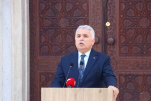 -"Camiler ve minareler bizim medeniyetimizin, kültürümüzün birer nişanesi, birer sembolü,