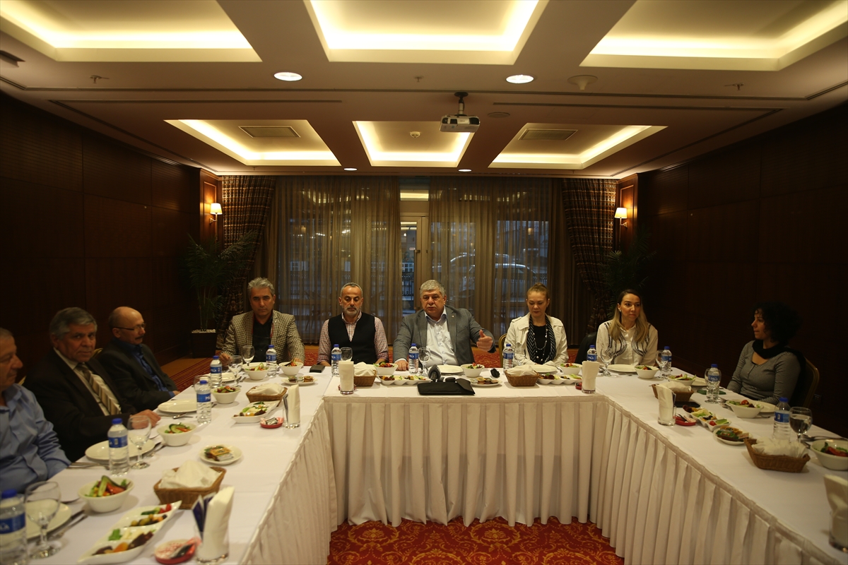 TBPF Başkanı Özdemir, Kocaeli'de kulüp temsilcileriyle buluştu