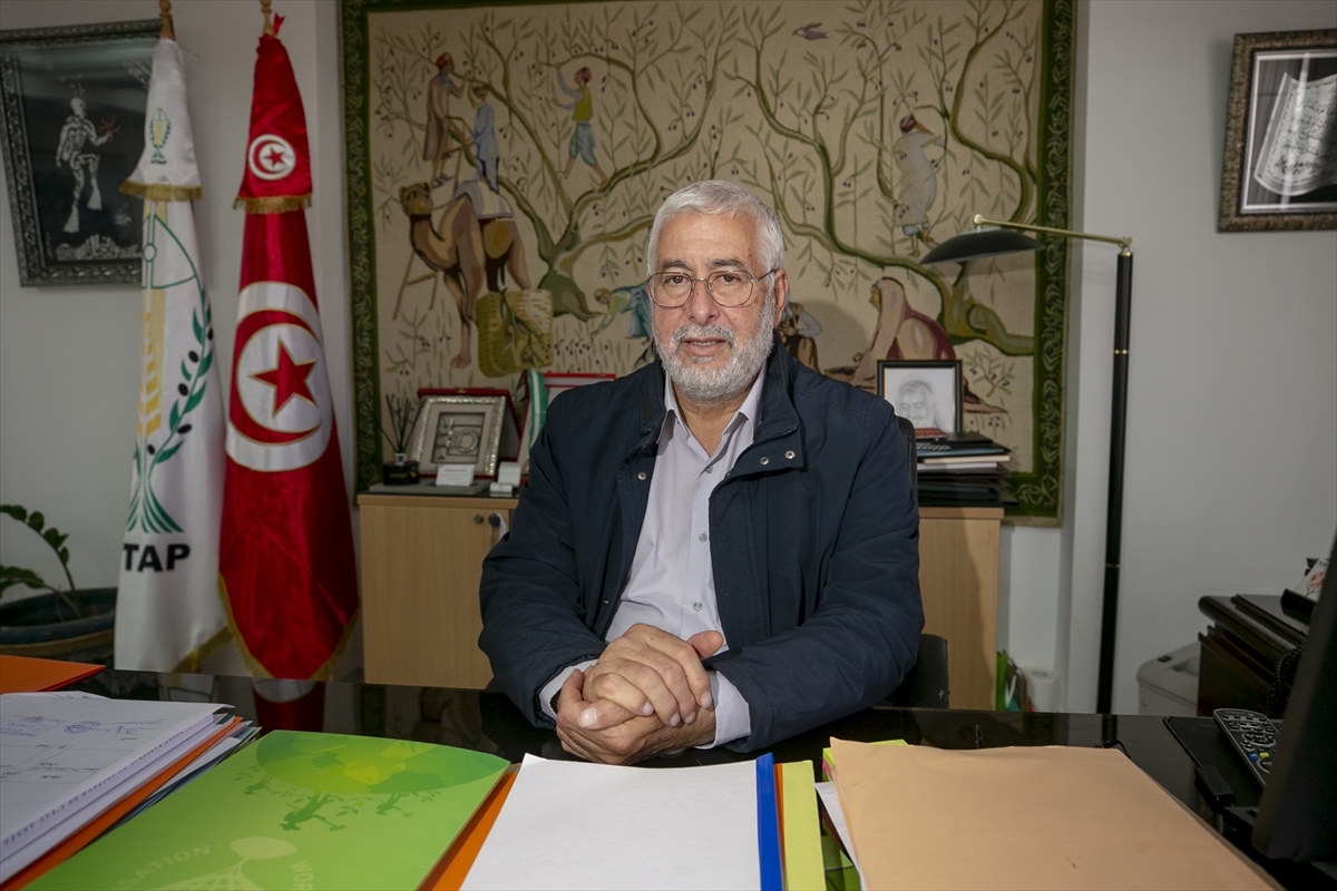 Tunuslu çiftçiler krizden çıkış yolu olarak görülen “ulusal diyalogda” yer almak istiyor