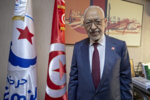 - "Tunus halkının demokrasiye sırt çevirdiğine inanmıyorum. Bugün demokrasiyi savunanlar