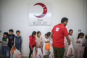 İDLİB/ANKARA (AA) – İç savaşın devam ettiği Suriye'deki sivillerin gıda,