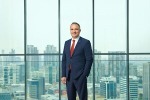 - Murat Altun, ticari bankacılık genel müdür yardımcısı olurken, kredi