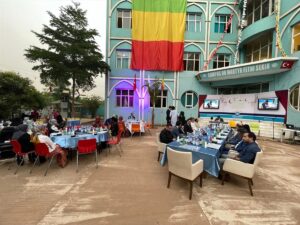 BAMAKO (AA) – Türkiye Maarif Vakfı, Mali'de iftar programı düzenledi.
