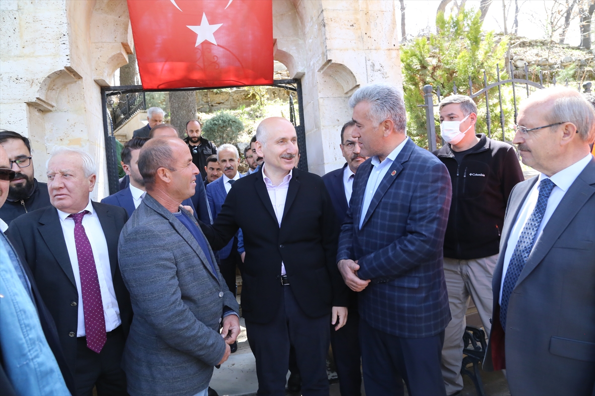 Ulaştırma ve Altyapı Bakanı Adil Karaismailoğlu, Konya'da ziyaretlerde bulundu