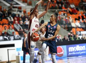 Salon: Prado Spor Sarayı Hakemler: Martin Horozov (Bulgaristan), Yasmina Alcaraz