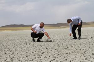 VAN (AA) – Küresel iklim değişikliği ve yağışların azalmasına bağlı