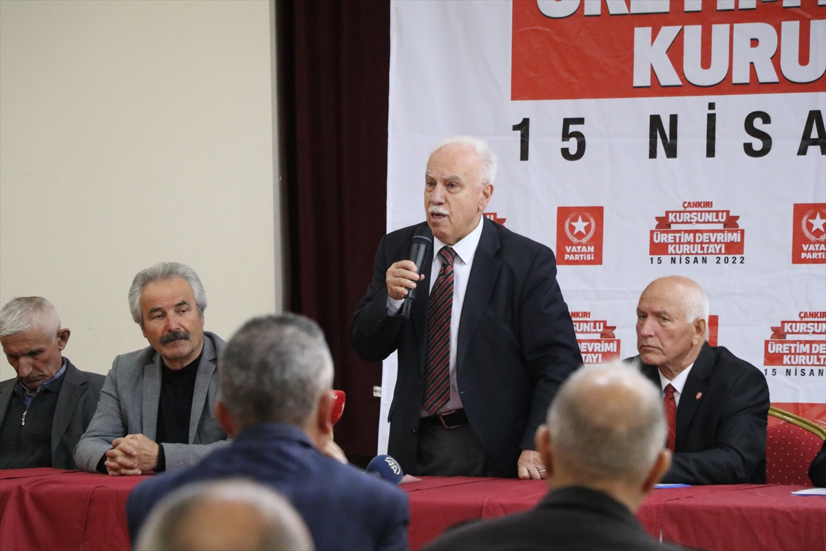 Vatan Partisi Gelen Başkanı Perinçek, “Üretim Devrimi Kurultayı”na katıldı