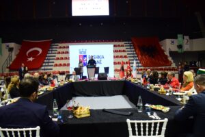 TİRAN (AA) – Türkiye'nin Tiran Büyükelçiliği himayelerinde, Yunus Emre Enstitüsü