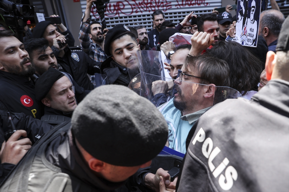 İstanbul'da 1 Mayıs'ta izinsiz gösteri yapan 164 kişi gözaltına alındı