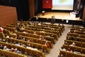 ZONGULDAK (AA) – Zonguldak'ta konser ve halk oyunu gibi çeşitli